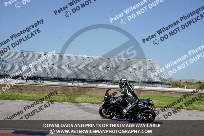 Rockingham no limits trackday;enduro digital images;event digital images;eventdigitalimages;no limits trackdays;peter wileman photography;racing digital images;rockingham raceway northamptonshire;rockingham trackday photographs;trackday digital images;trackday photos